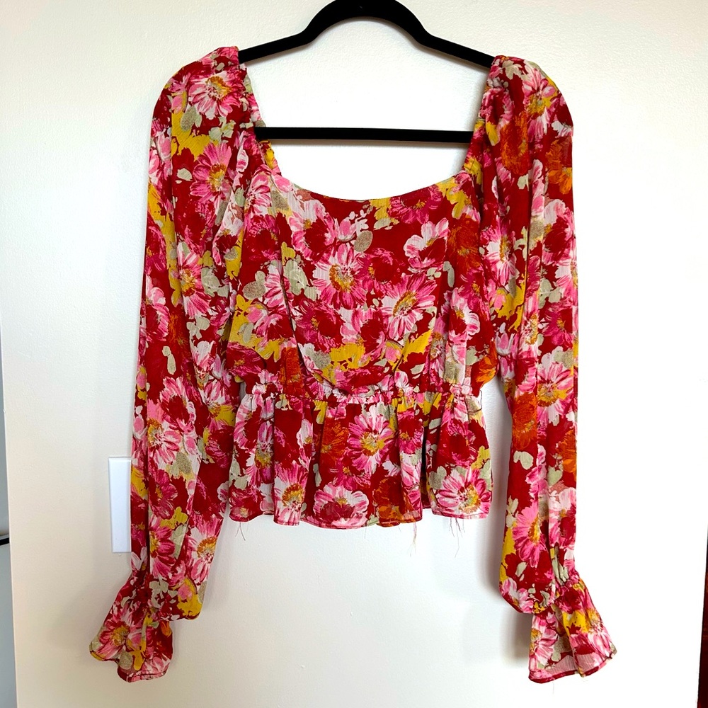 Floral Patterned Wayf Top - image 1